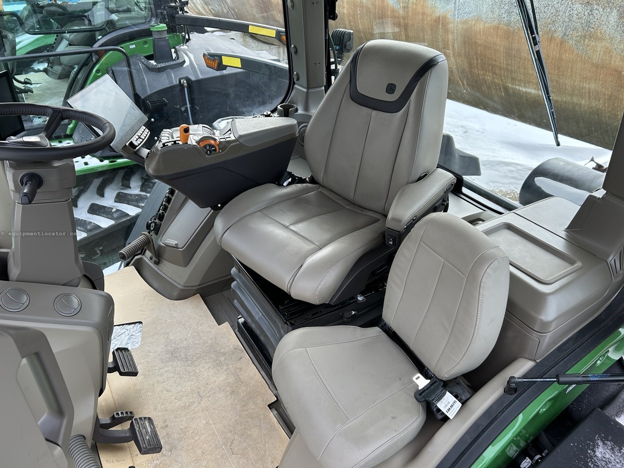 2025 John Deere 9RT 590 Image 10