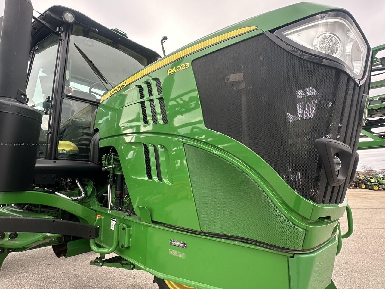 2023 John Deere R4023 Image 10