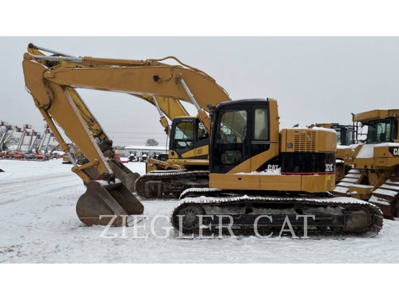 2004 Caterpillar 321C Image 10