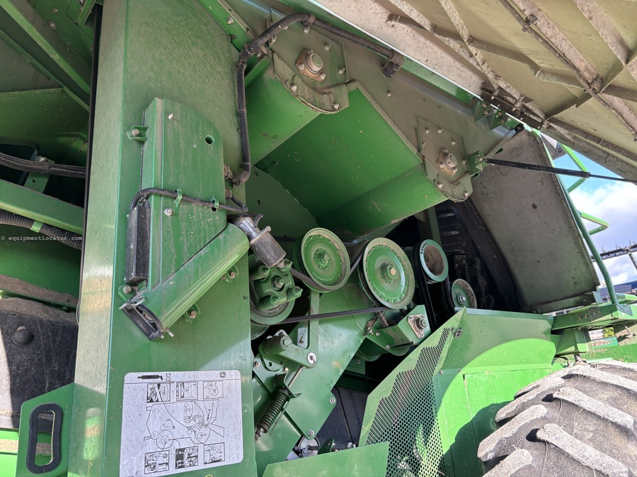 2013 John Deere S660 Image 10