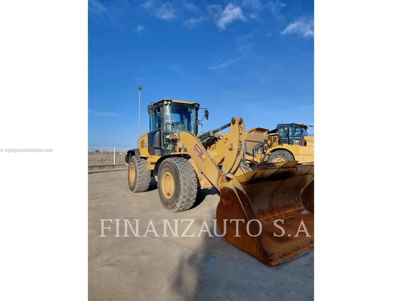 2022 Caterpillar 938M Image 2