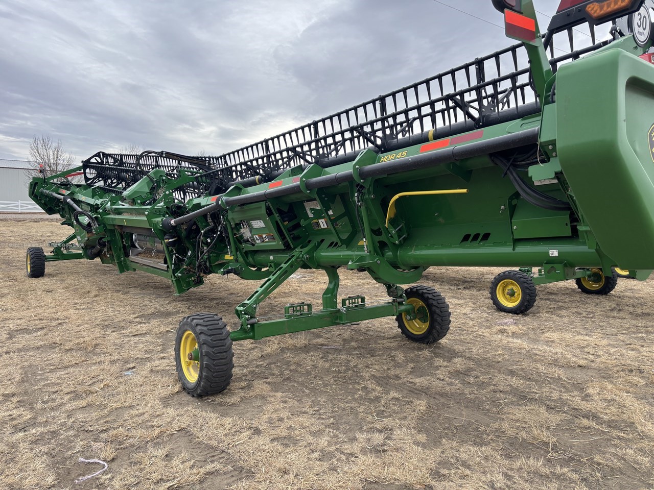 2025 John Deere HDR 45 Image 4