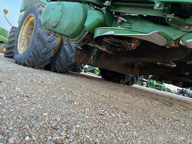 2019 John Deere 708C Image 5