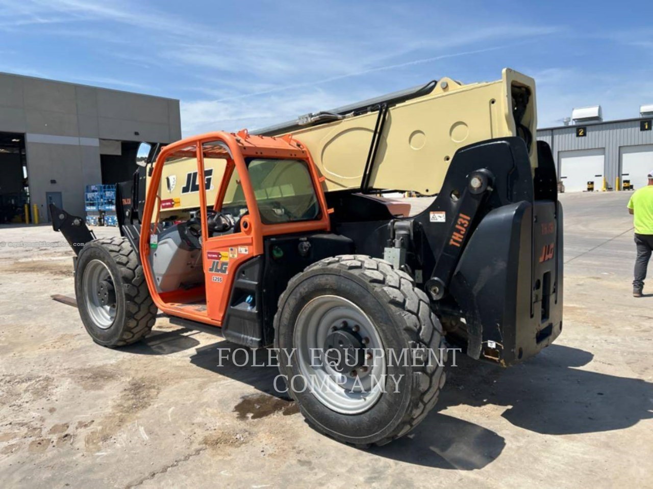 2019 JLG 1255O Image 4