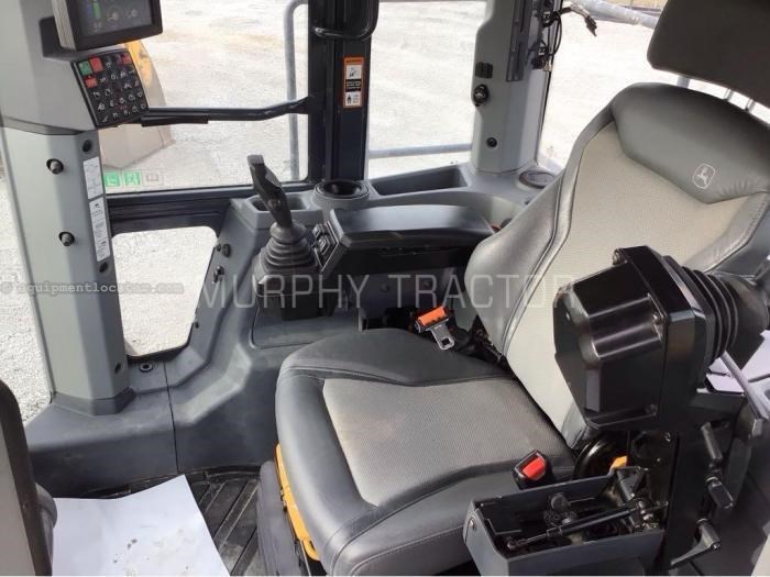 2024 John Deere 744 P Image 10