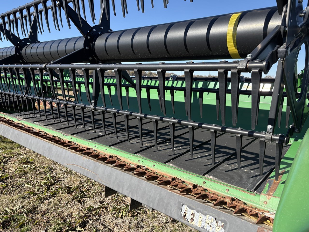 2022 John Deere 730D Image 10