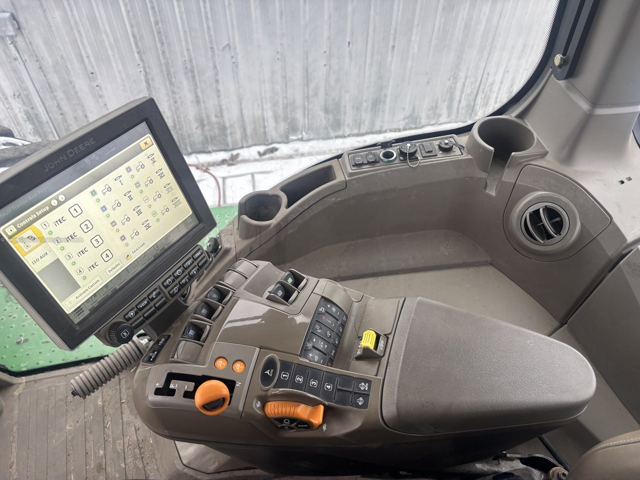 2023 John Deere 9R 590 Image 10