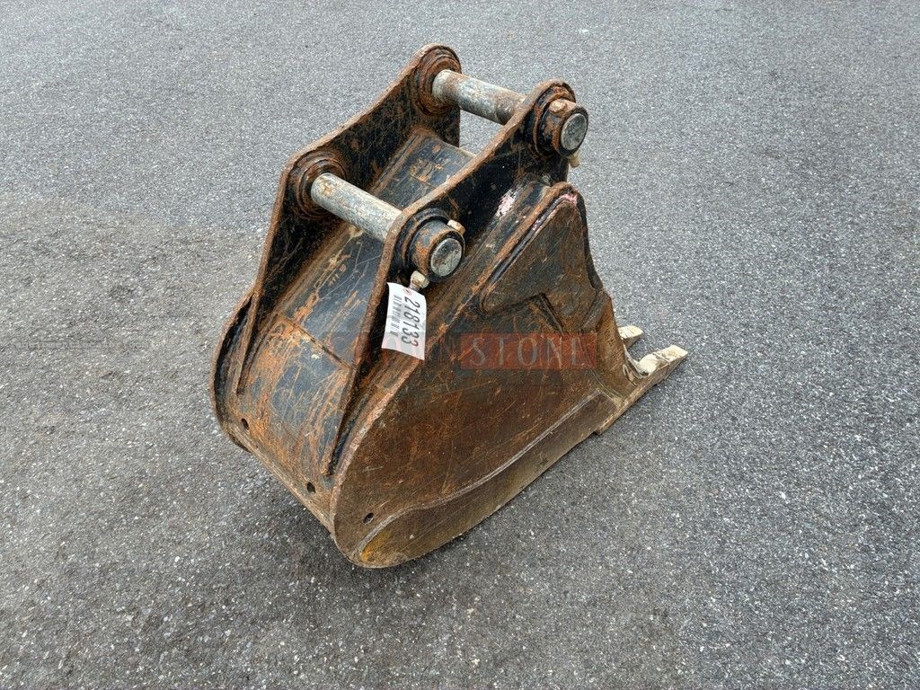 Bobcat 18" Pin On Trenching Buclet - CL6 Image 3