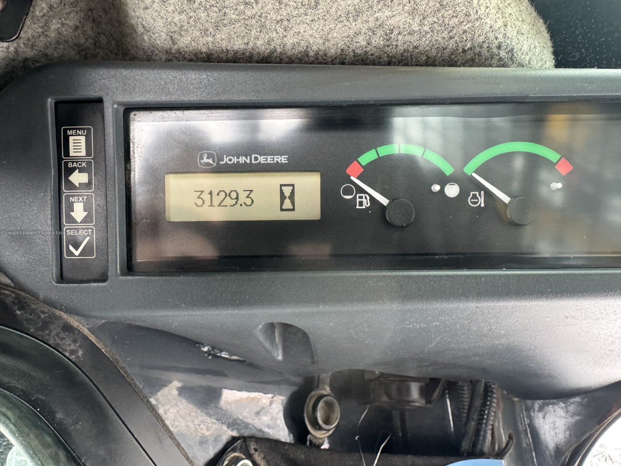 2017 John Deere 323E Image 10