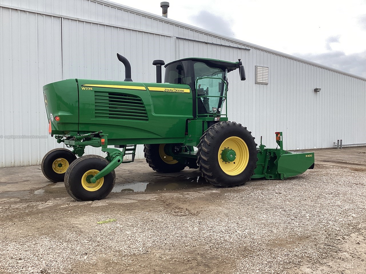 2021 John Deere W235 Image 10