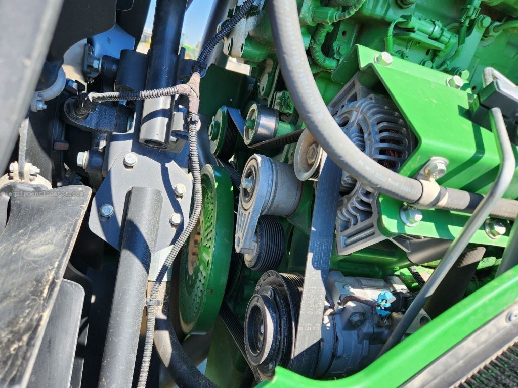 2022 John Deere 9RT 520 Image 10