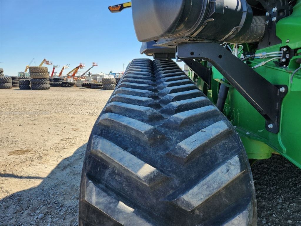 2022 John Deere 9RT 520 Image 32