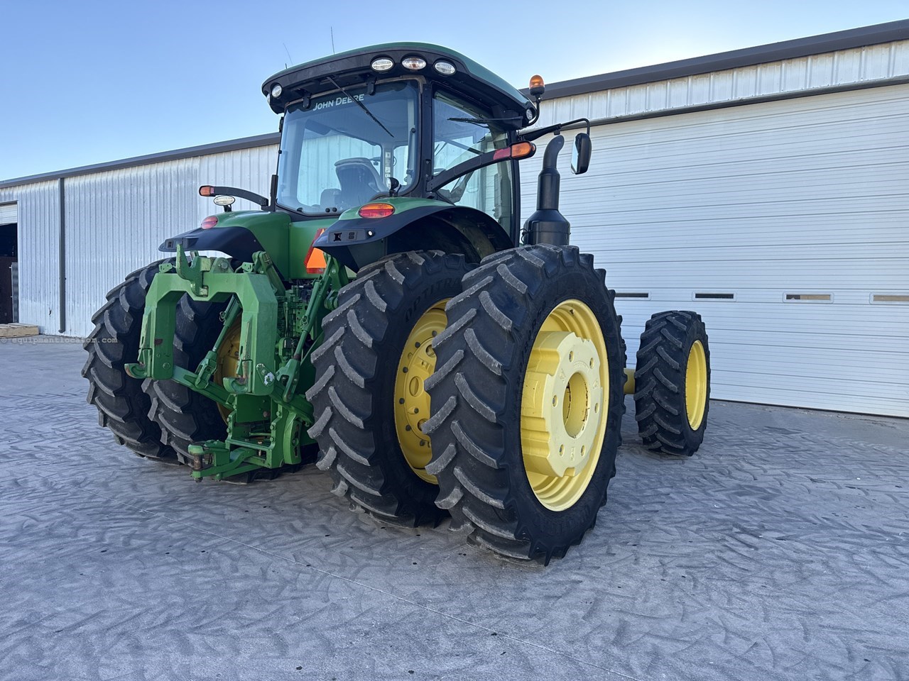 2013 John Deere 8370R Image 10