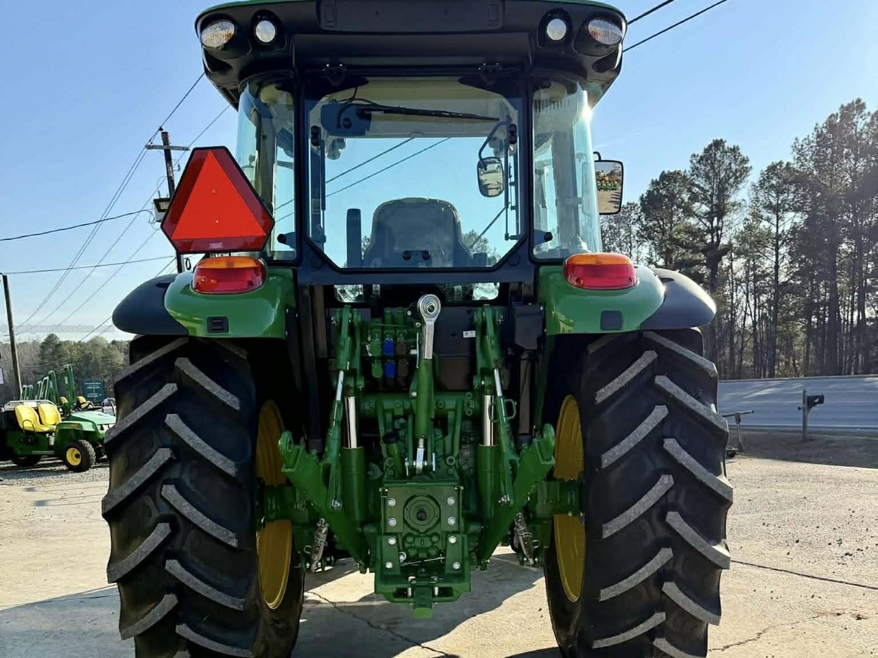 2025 John Deere 5105M Image 6