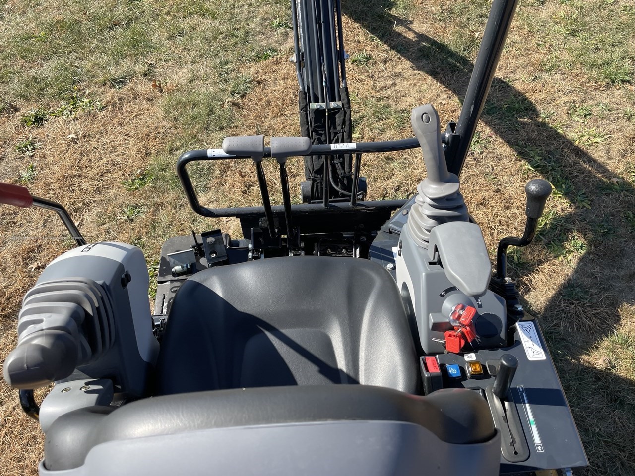 2024 John Deere 17 P Image 9