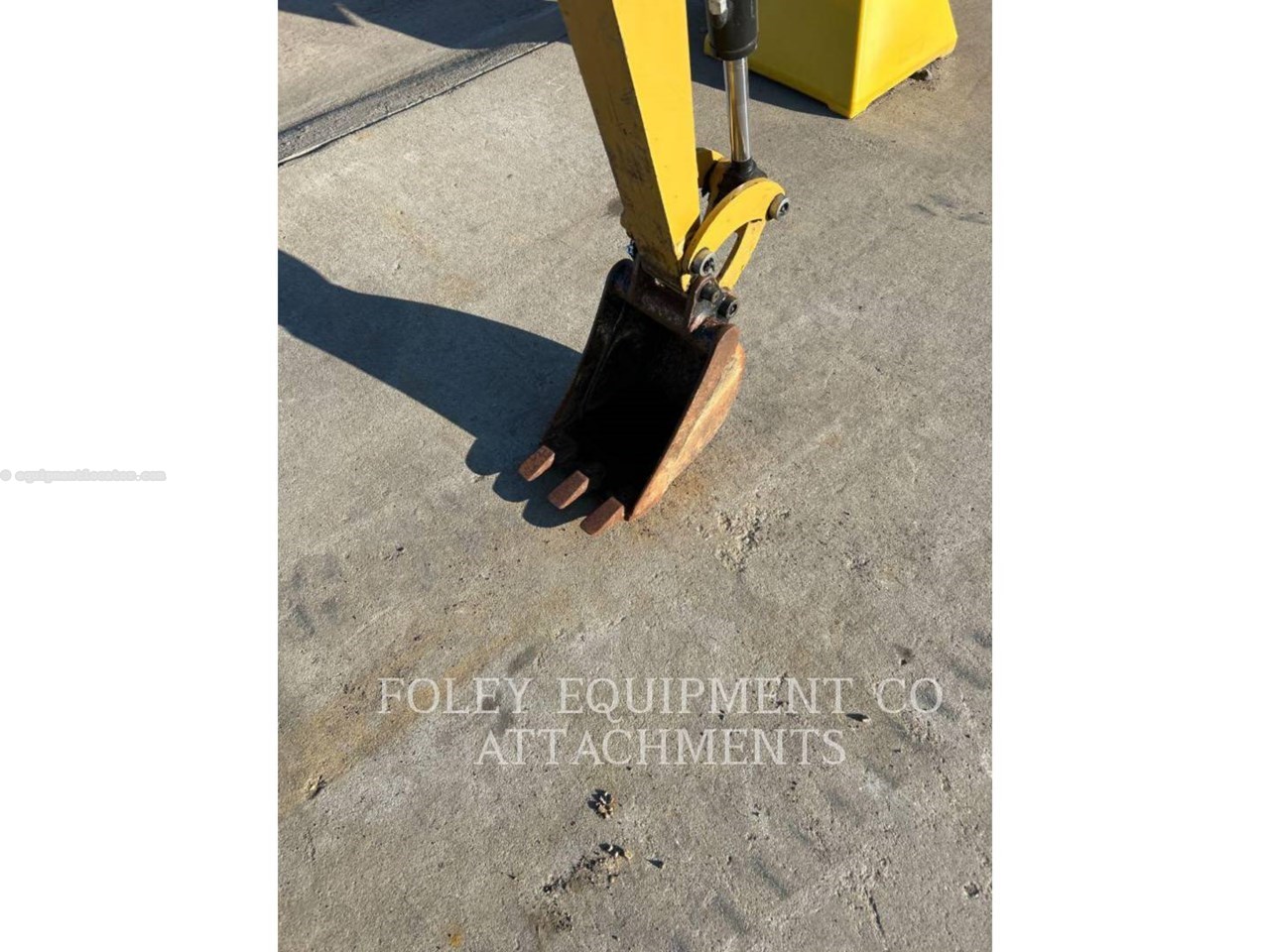 1900 Caterpillar BK300P10 Image 2