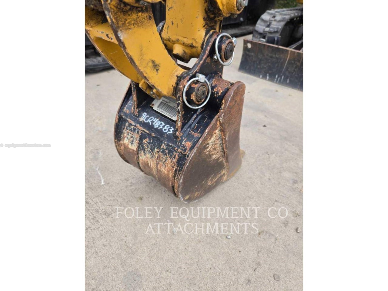 1900 Caterpillar BK300P10 Image 3