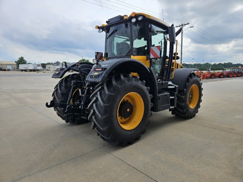 2023 JCB 4220ICON Image 4