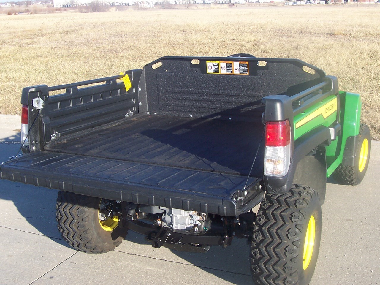 2024 John Deere GATOR TX 4X2 Image 10