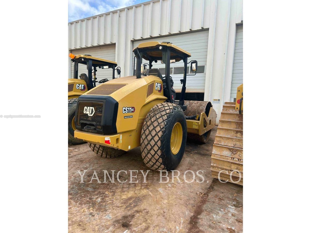 2022 Caterpillar CS11GC Image 10