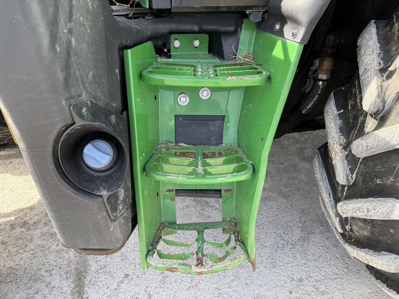 2019 John Deere 6110M Image 10