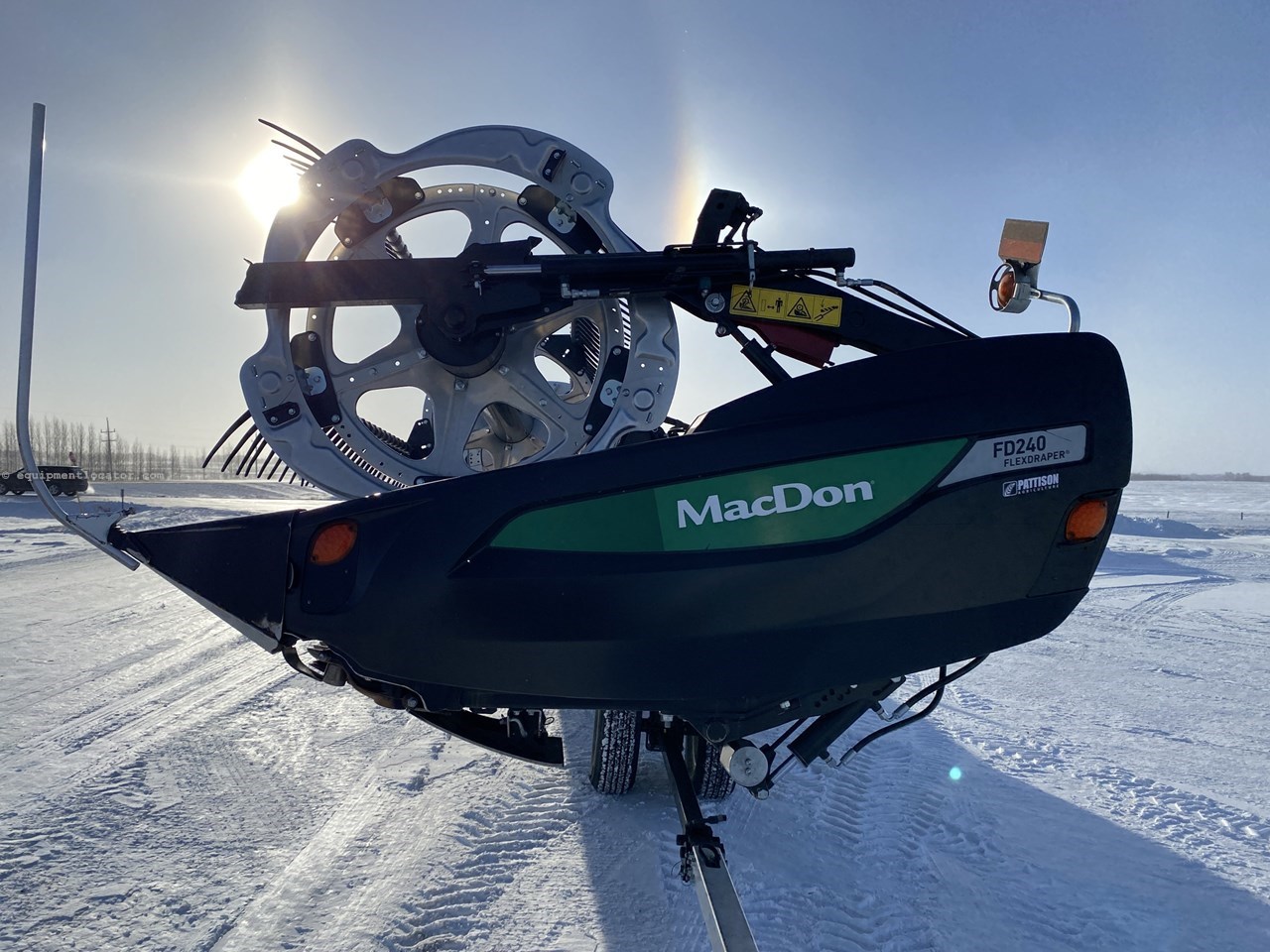 2022 MacDon FD240 Image 10