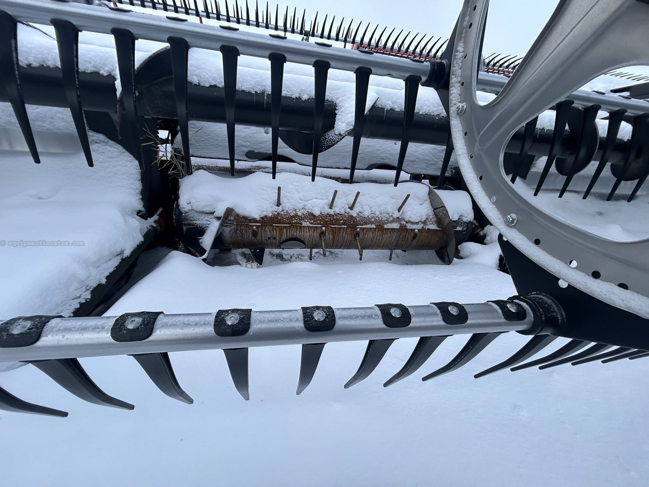 2023 MacDon FD245 Image 10