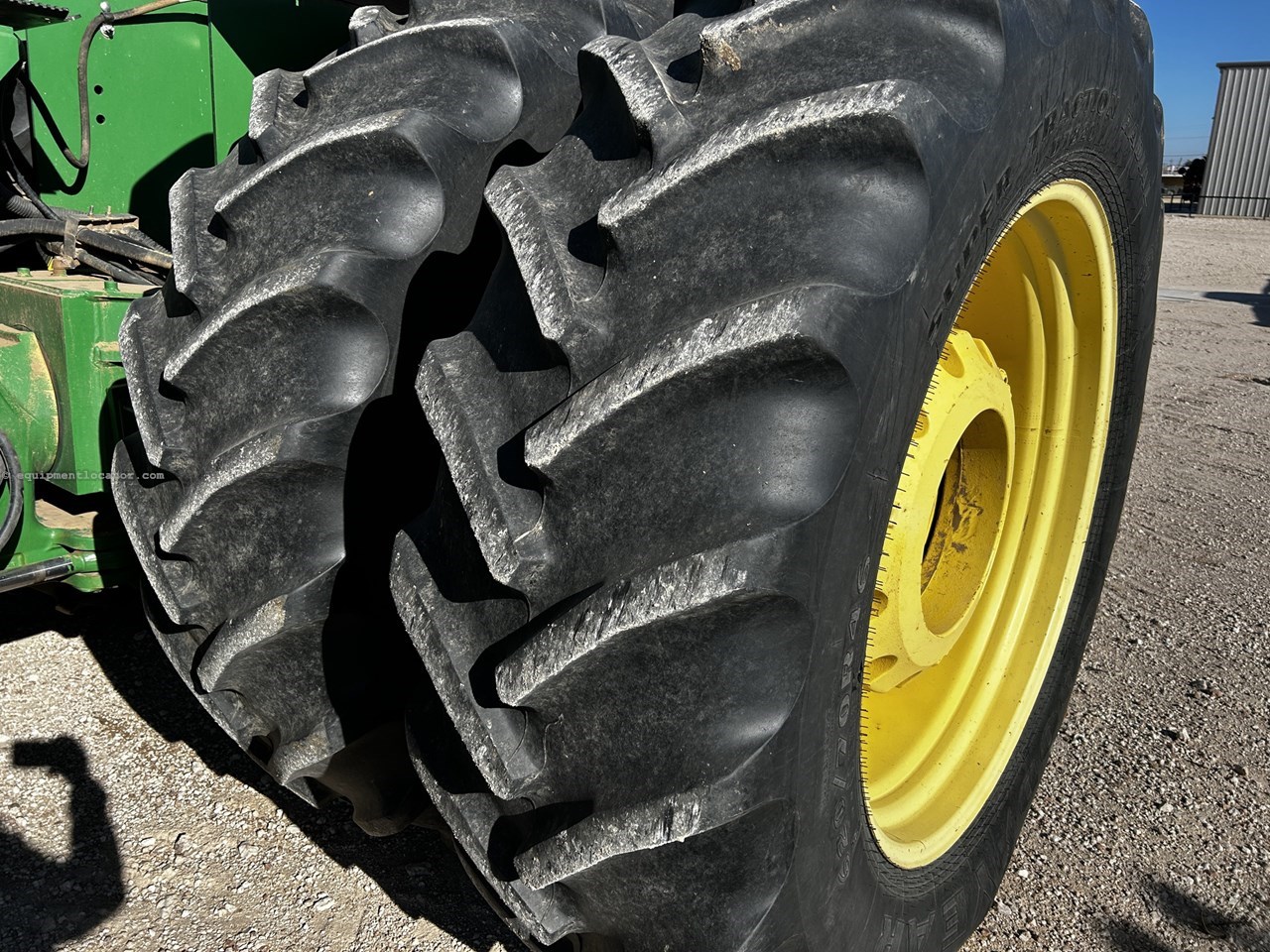 2008 John Deere 9330 Image 10