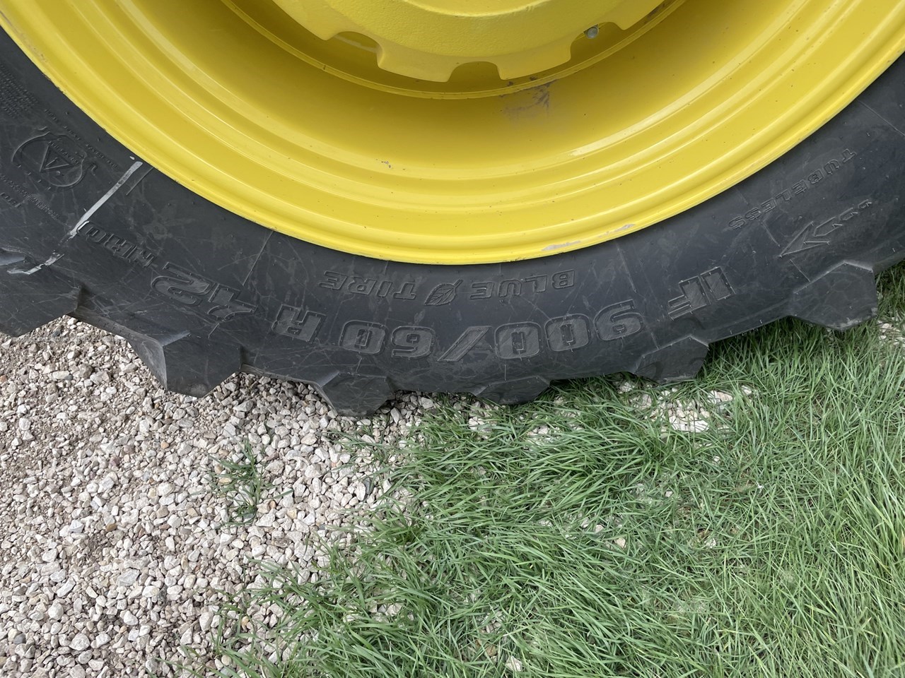 2023 John Deere 7R 350 Image 10