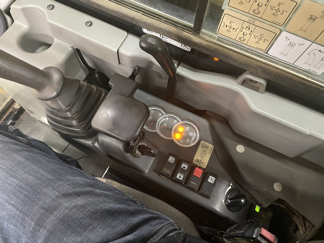 2006 Caterpillar 304C Image 10