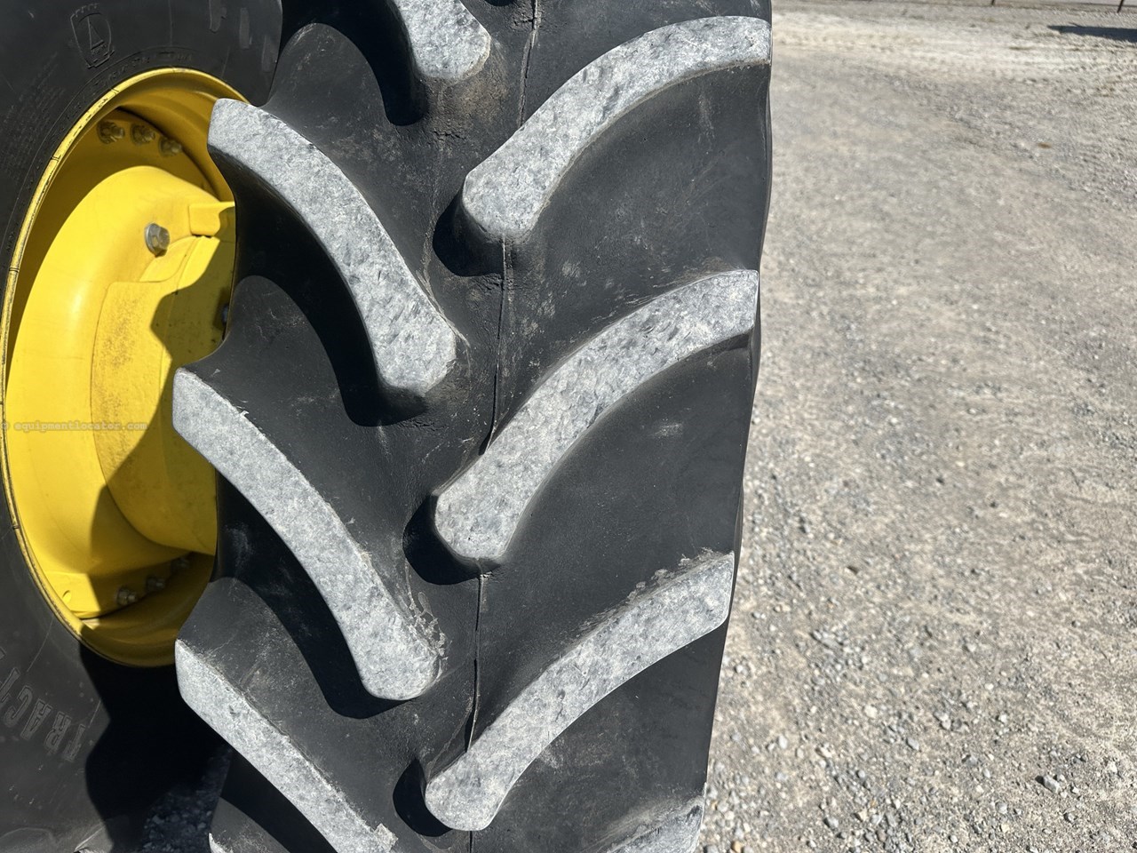 2022 John Deere 8R 340 Image 10