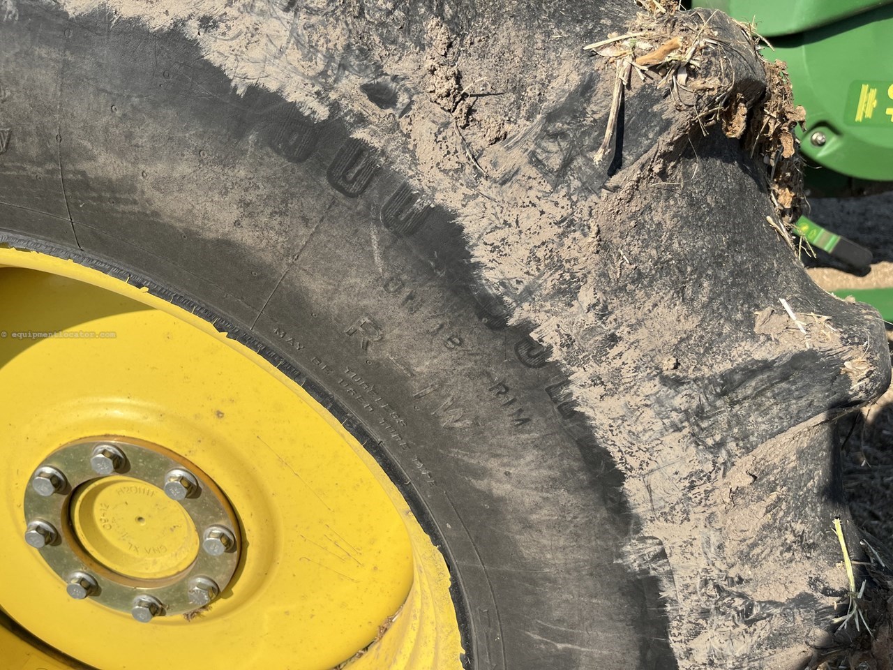 2013 John Deere S670 Image 10