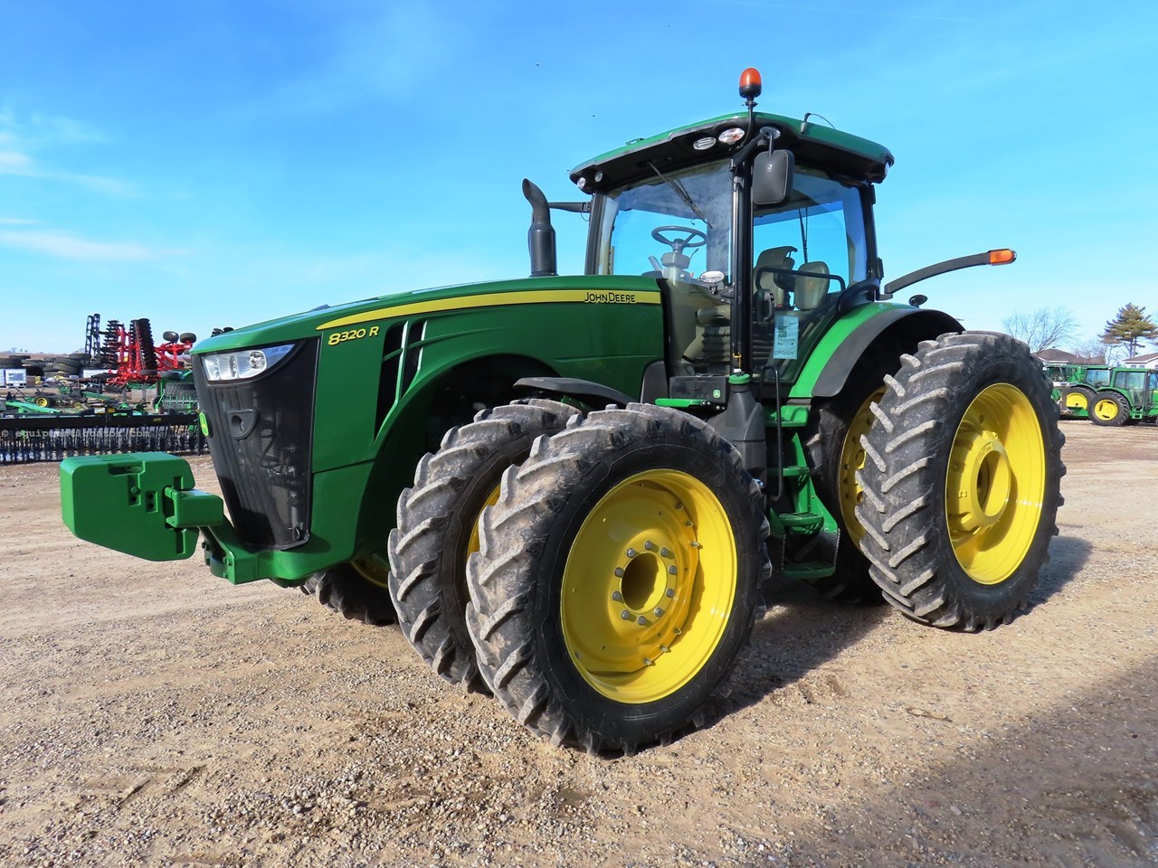 2014 John Deere 8320R Image 10