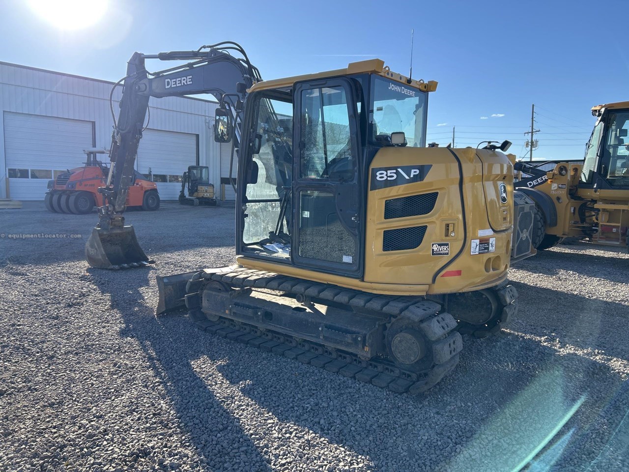 2024 John Deere 85 P Image 4