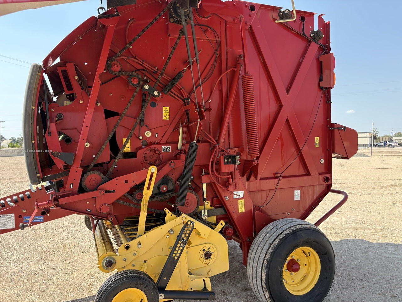 2015 New Holland RB460 Image 10