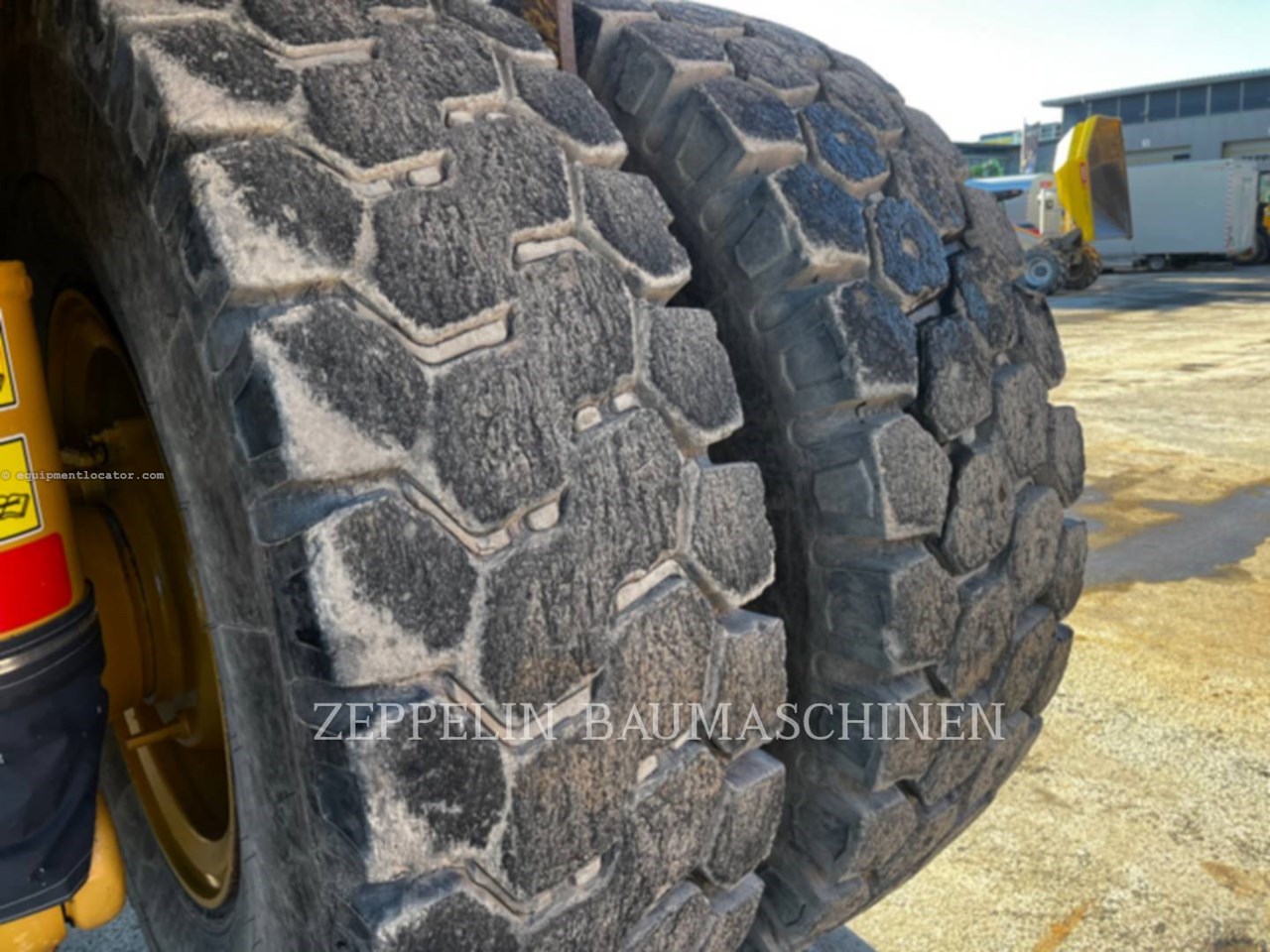 2016 Caterpillar 772G Image 10