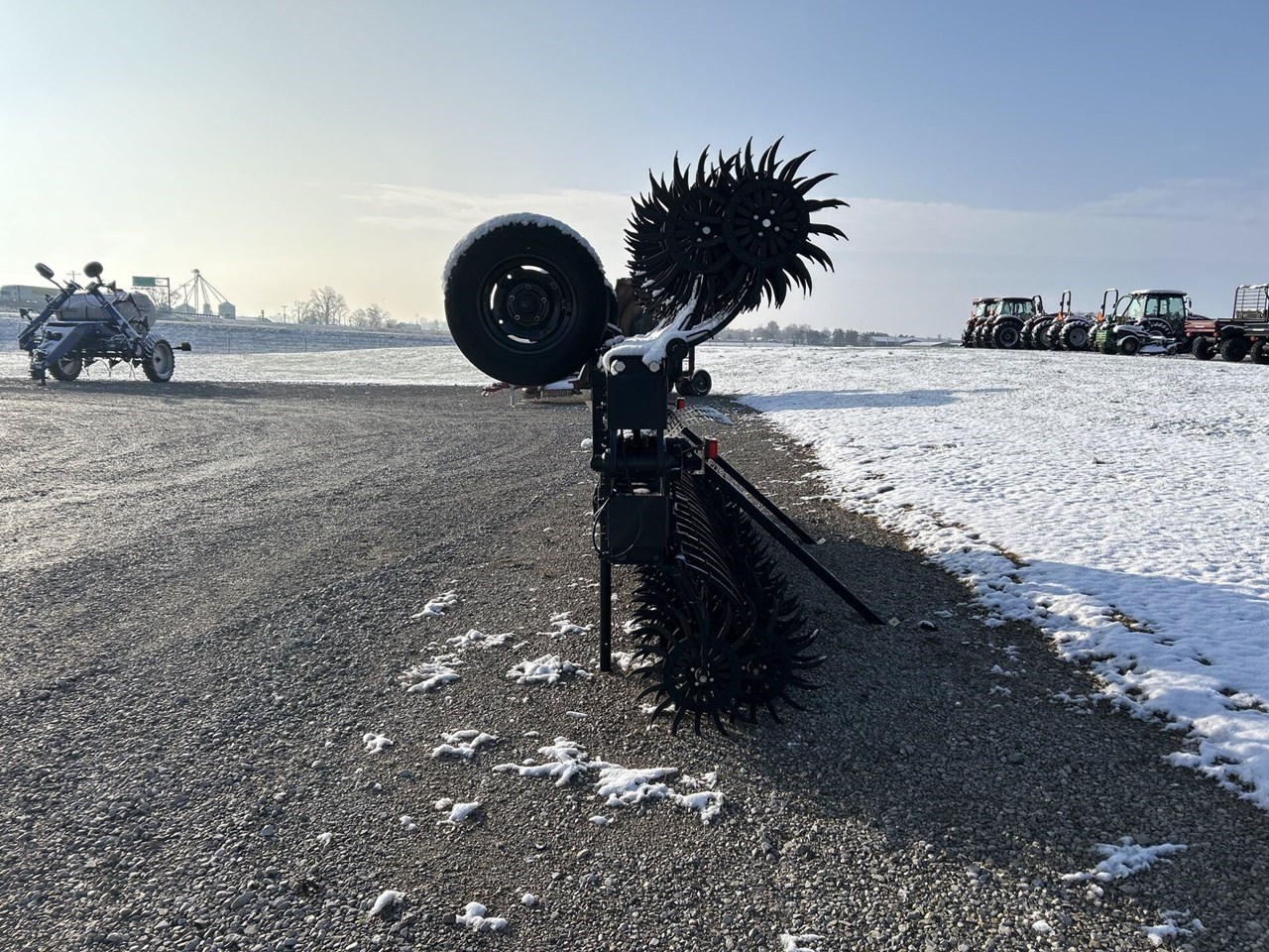 2023 Yetter 3530 Image 4