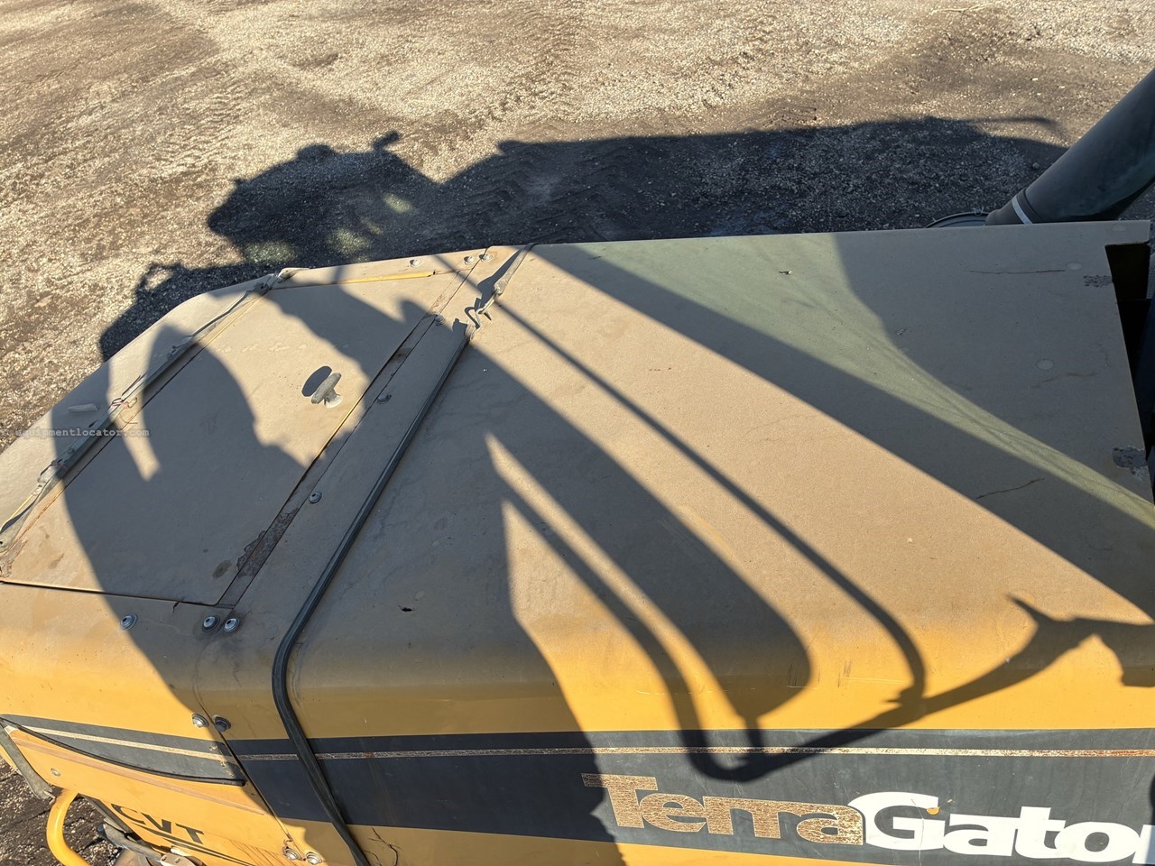 2012 Terra-Gator TG8400 Image 10