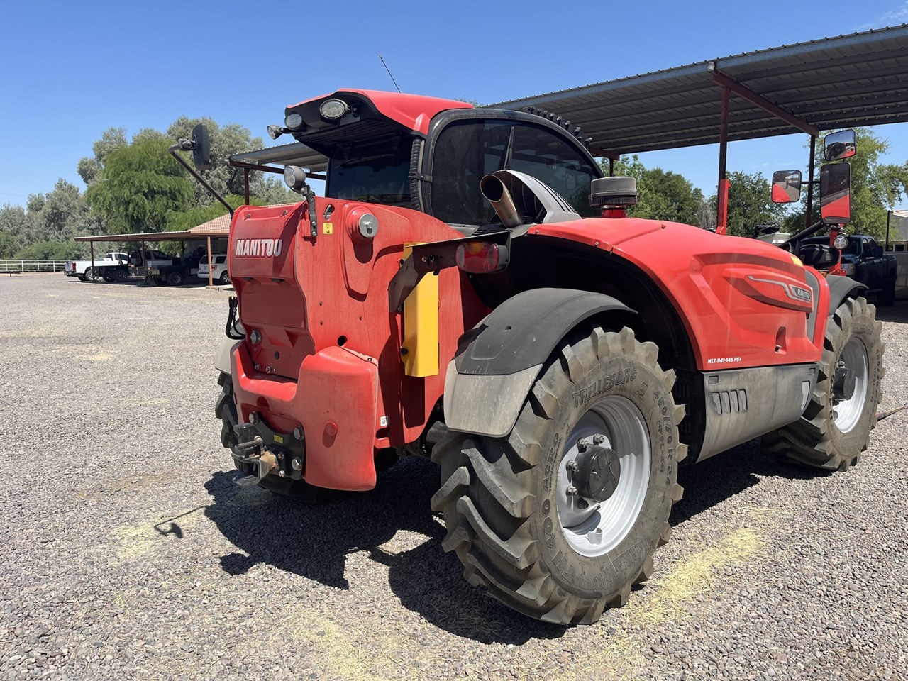 2023 Manitou 841-145 Image 7