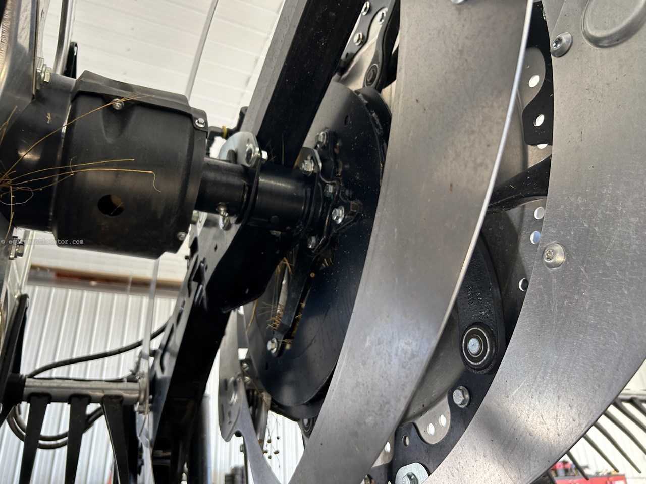 2022 MacDon FD245 Image 32