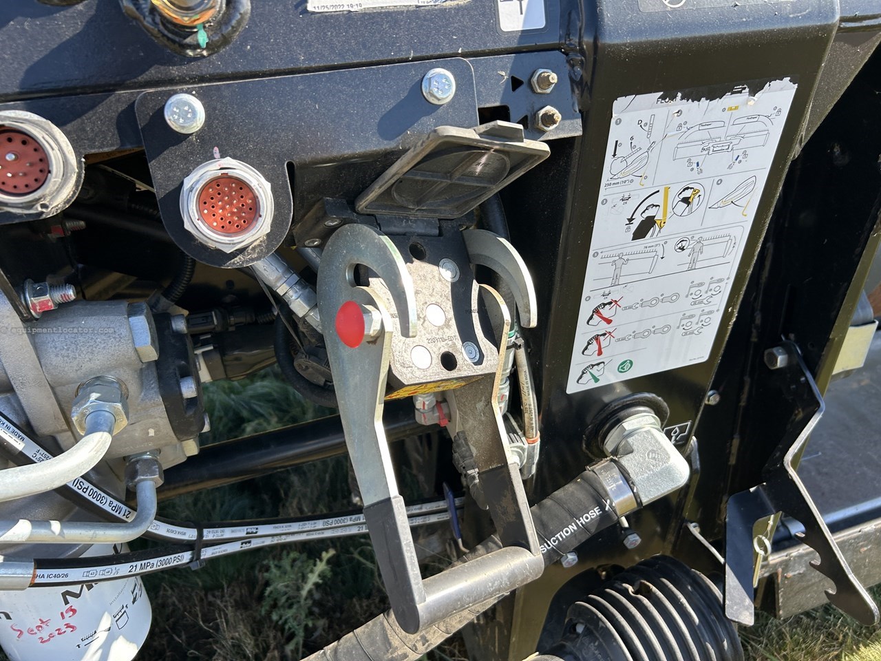 2022 MacDon FD245 Image 16