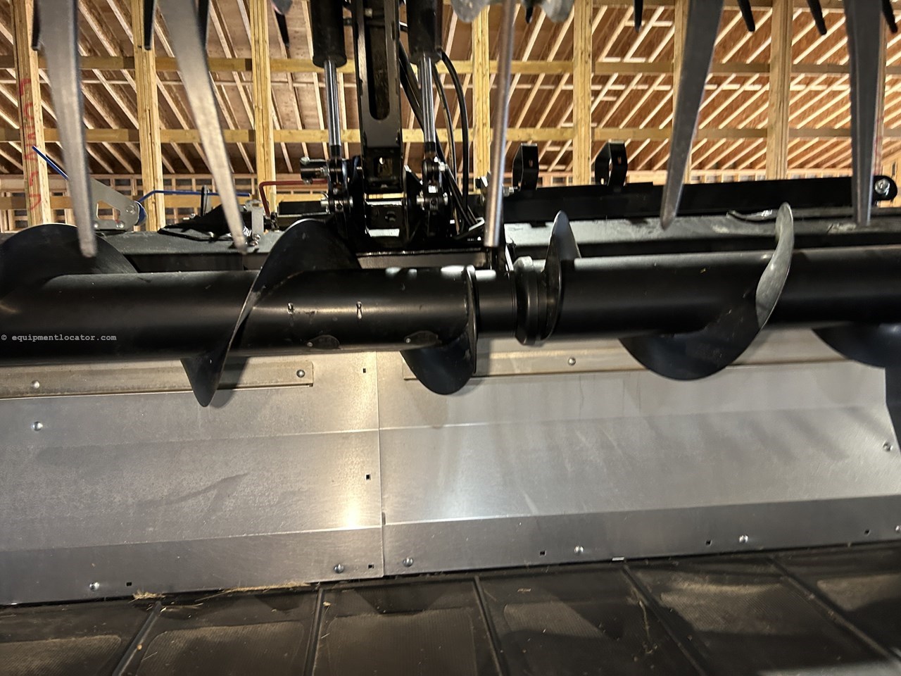 2022 MacDon FD245 Image 26