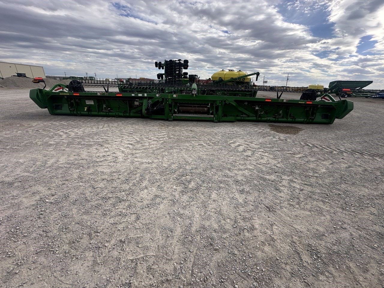 2023 John Deere RD40F Image 4