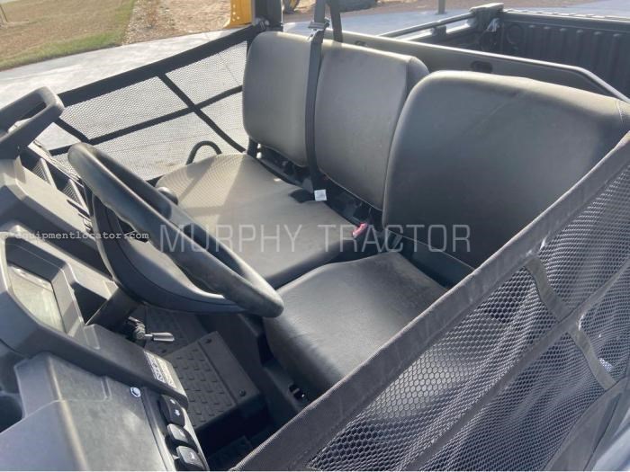 2024 John Deere 865M Image 10