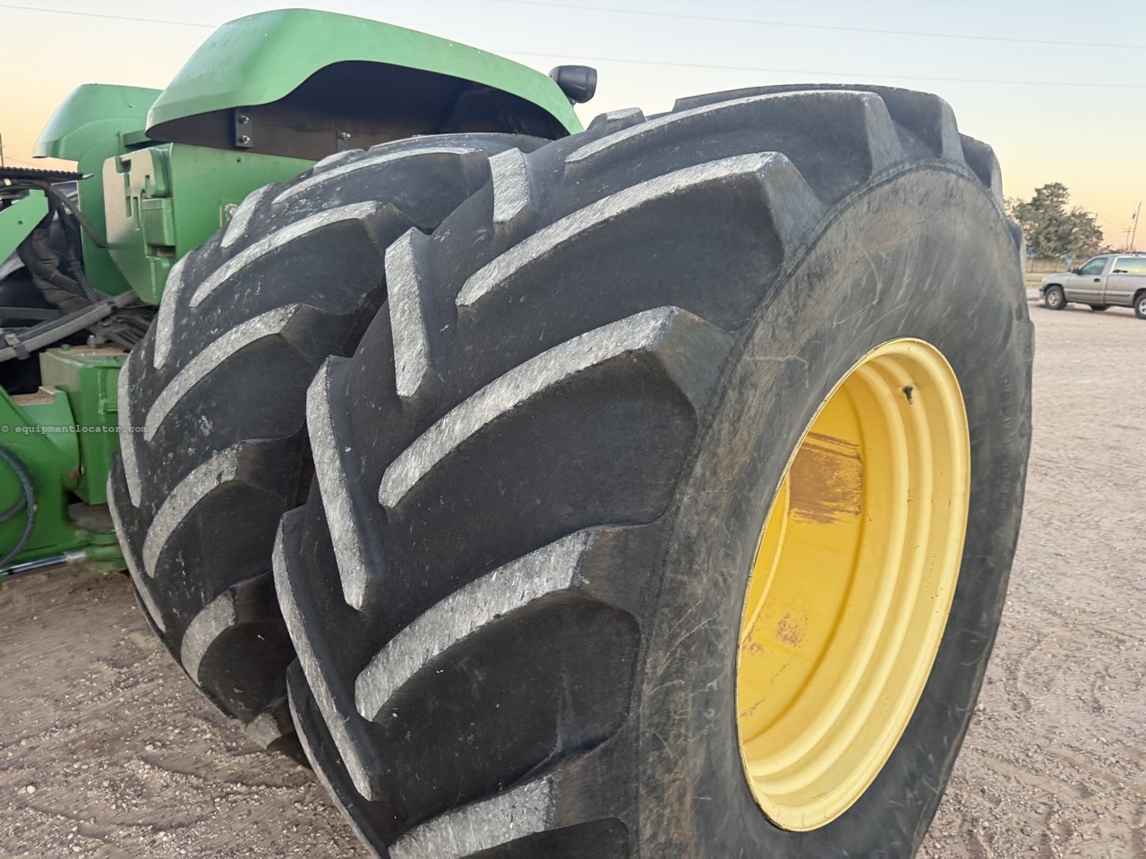 2001 John Deere 9530 Image 10