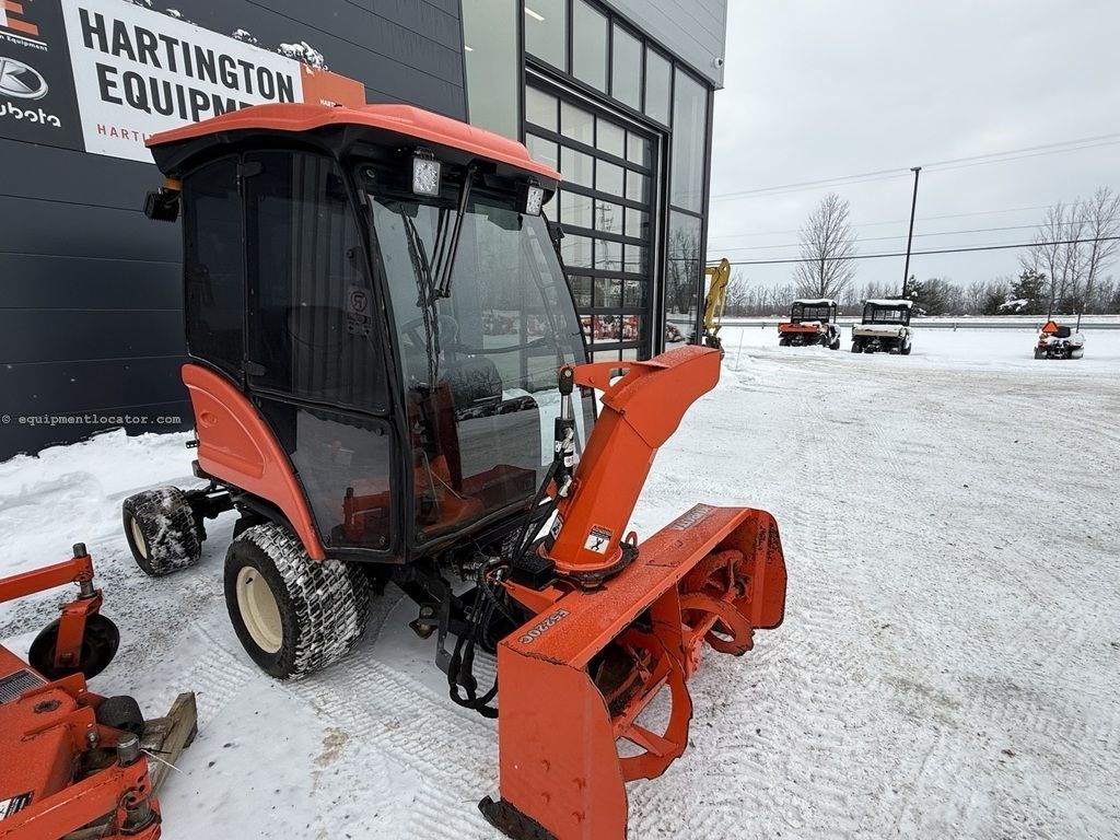 2019 Kubota F2690 Image 2