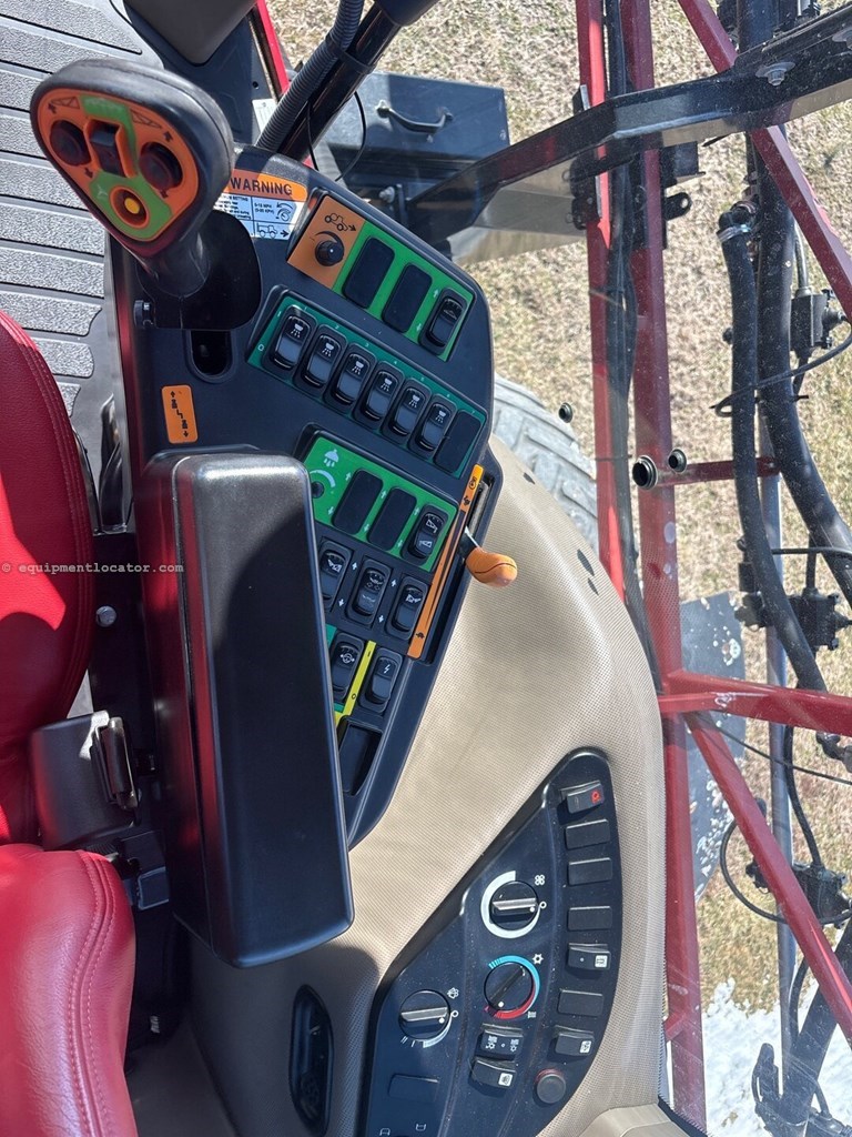 2017 Case IH PATRIOT 3340 Image 10