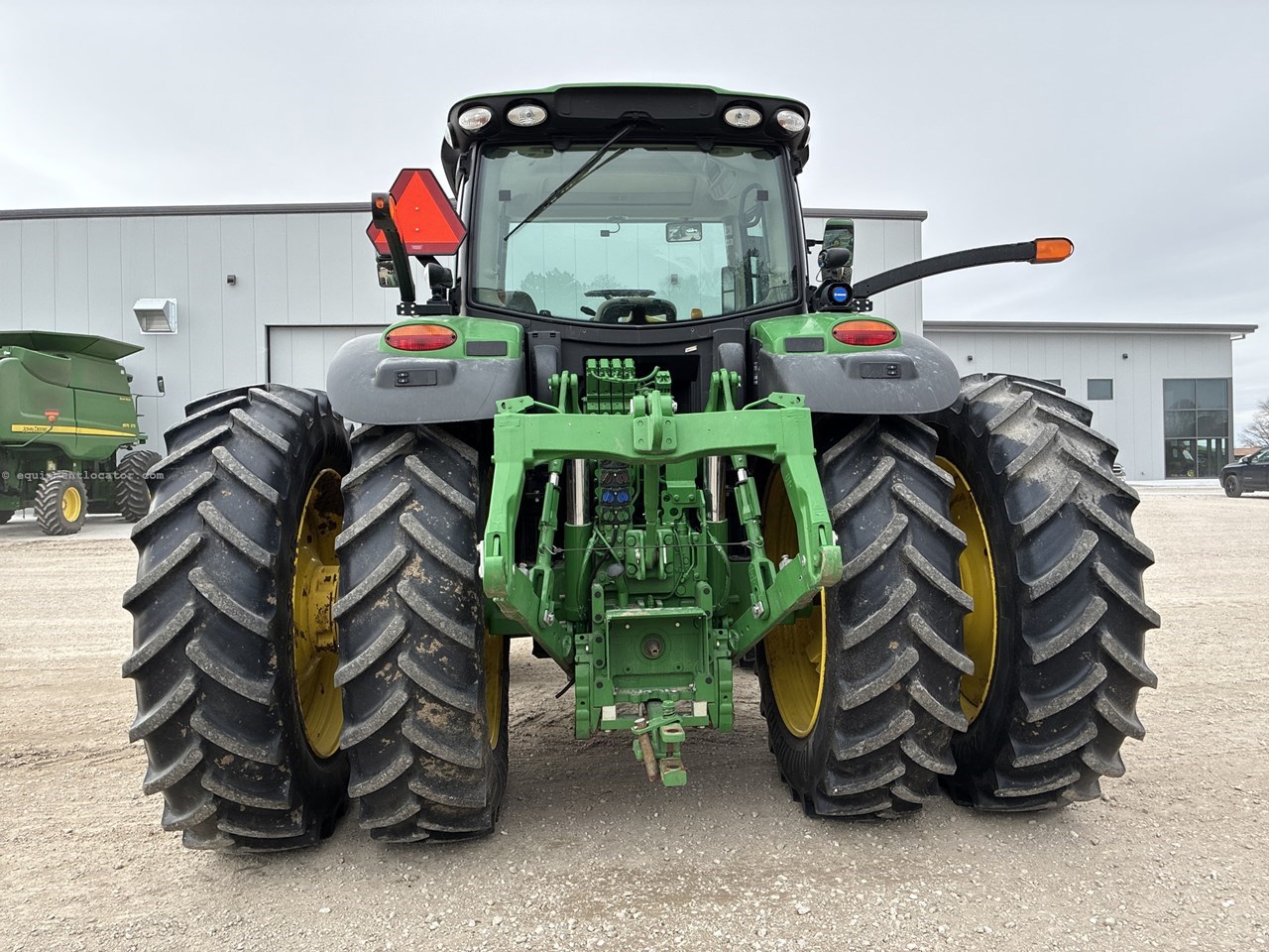 2024 John Deere 6R 195 Image 4