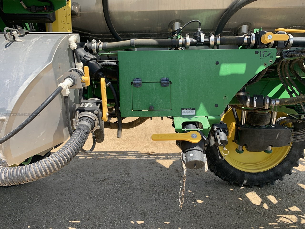 2022 John Deere 412R Image 32