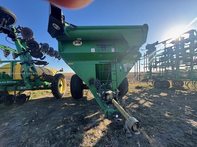 2009 J & M 875-18 Image 10